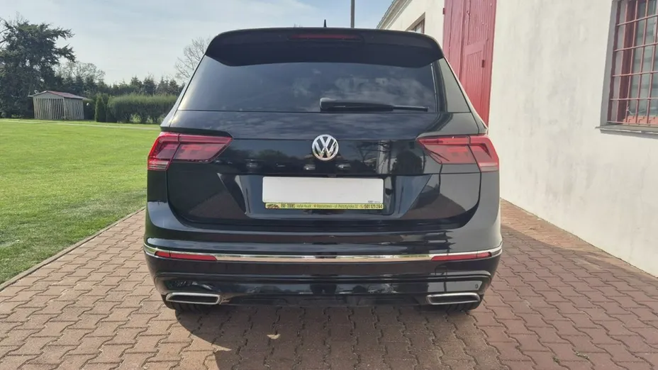 VOLKSWAGEN Tiguan Allspace -