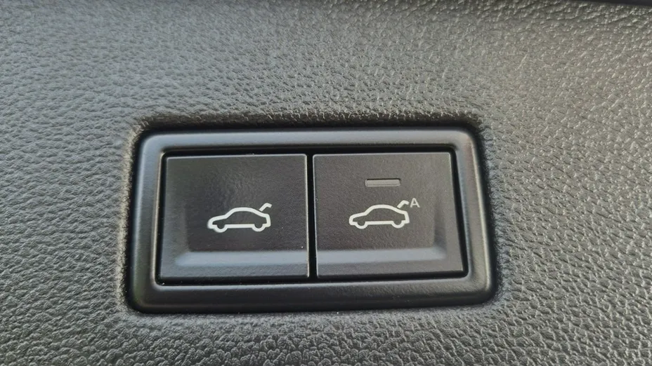 VOLKSWAGEN Tiguan Allspace -
