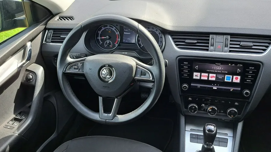 SKODA Octavia -