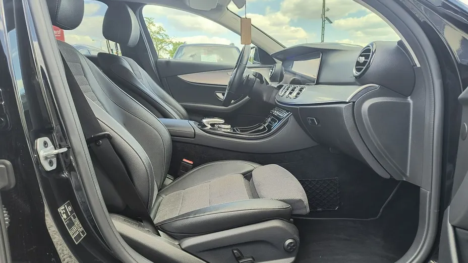 MERCEDES-BENZ E Klasa -