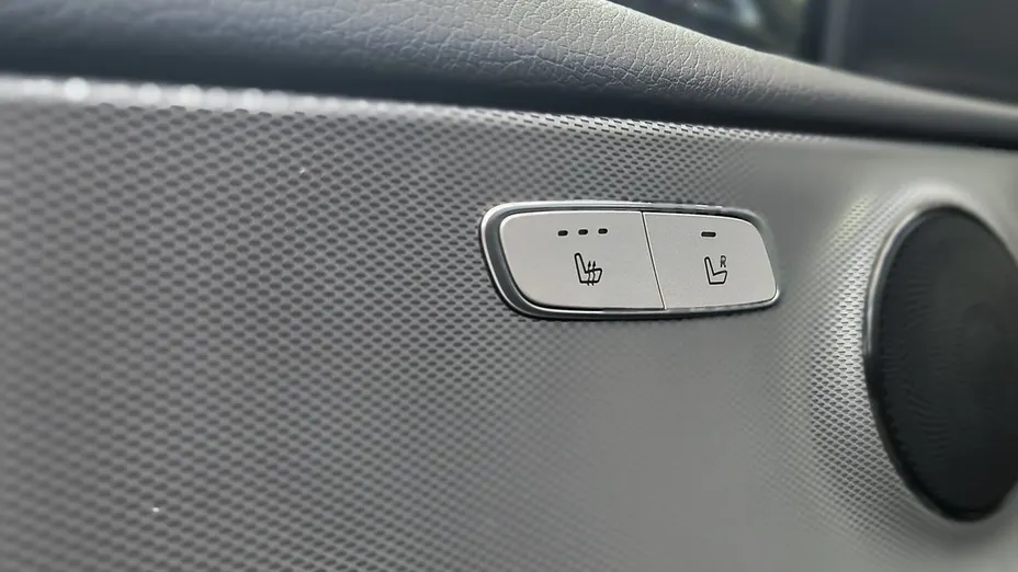 MERCEDES-BENZ E Klasa -