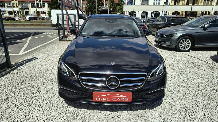 MERCEDES-BENZ E Klasa -