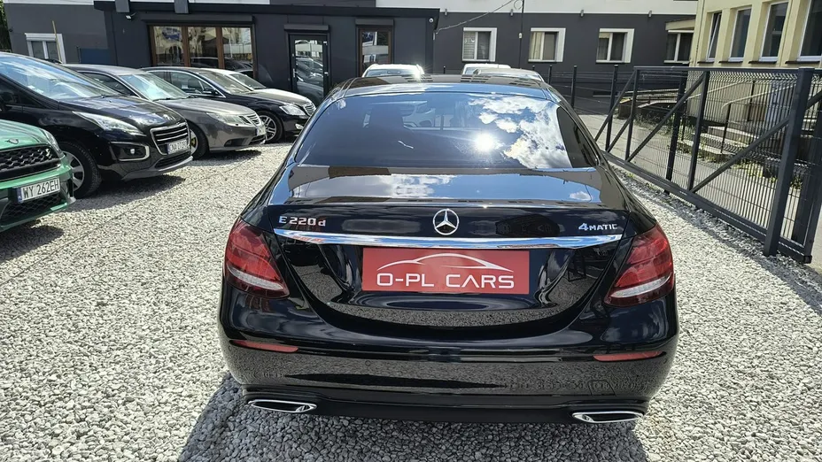 MERCEDES-BENZ E Klasa -