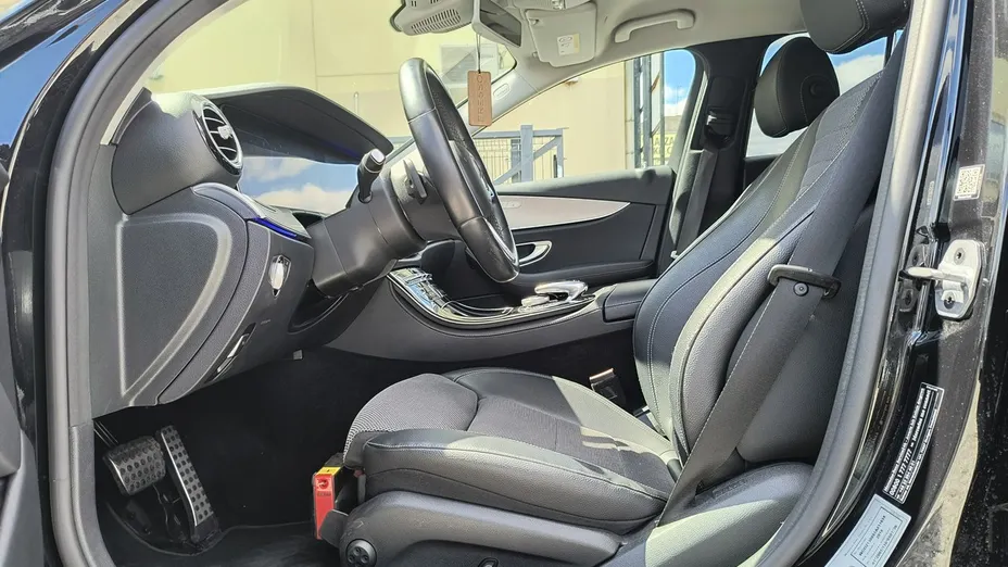 MERCEDES-BENZ E Klasa -