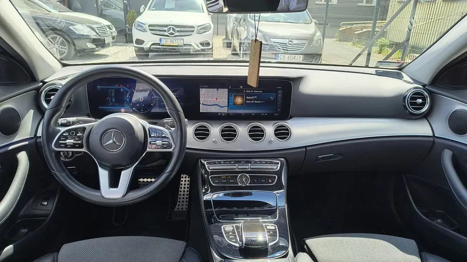 MERCEDES-BENZ E Klasa -