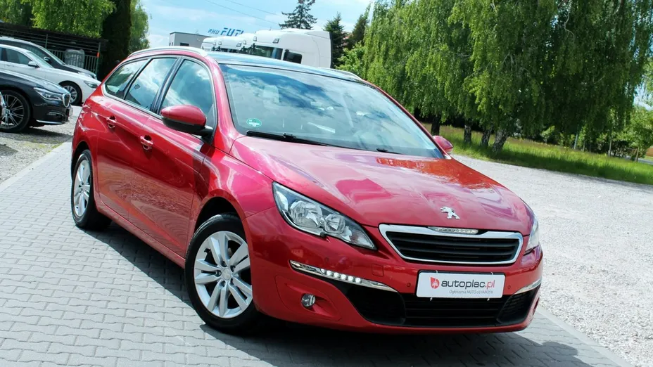 PEUGEOT 308 -