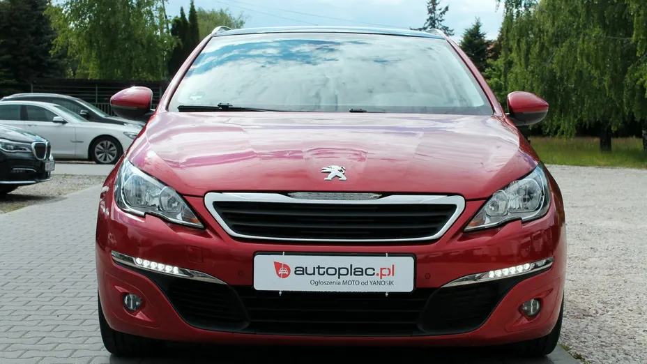 PEUGEOT 308 -