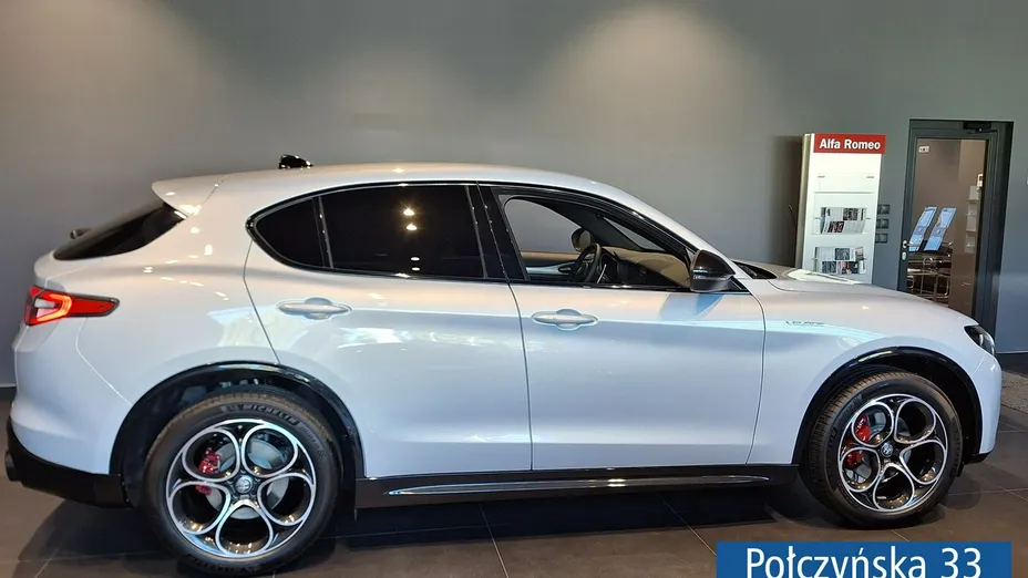 ALFA ROMEO Stelvio -