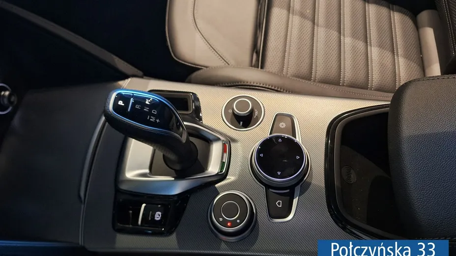 ALFA ROMEO Stelvio -