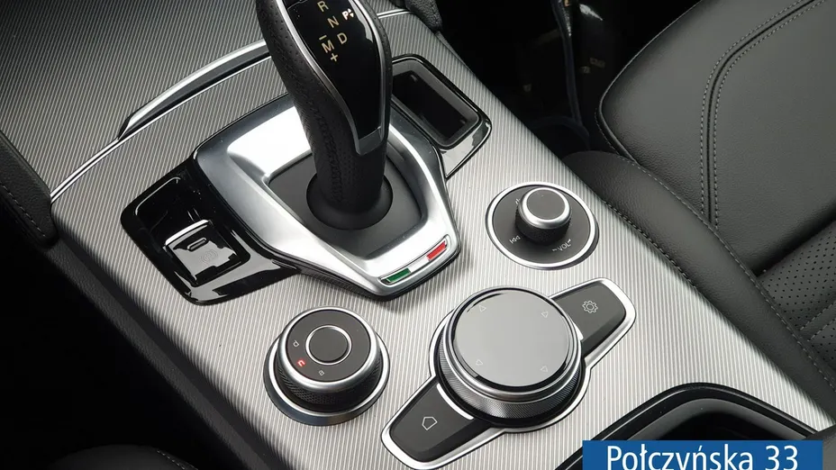 ALFA ROMEO Stelvio -