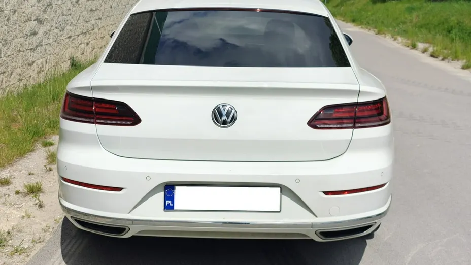 VOLKSWAGEN Arteon -