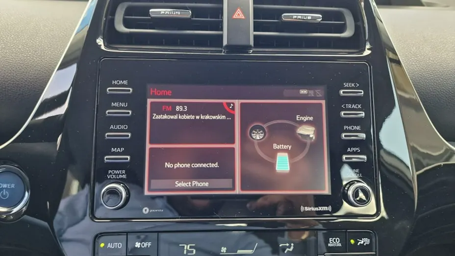 TOYOTA Prius -