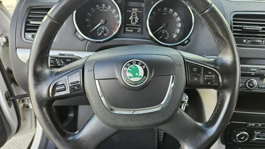 SKODA Yeti -