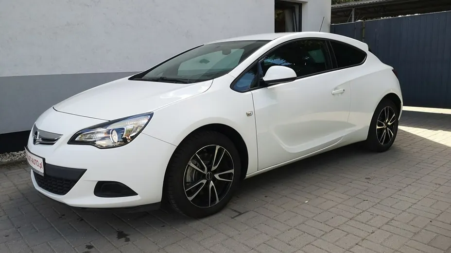 OPEL Astra -