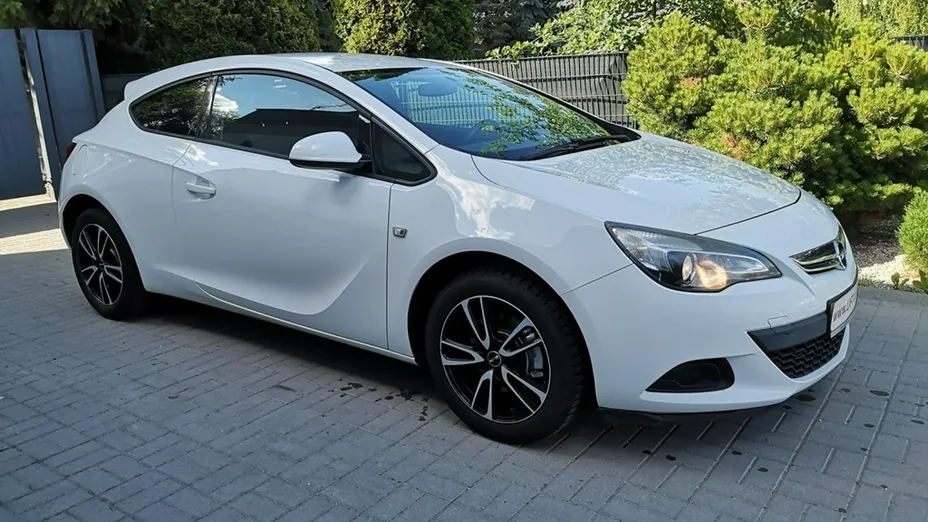 OPEL Astra -