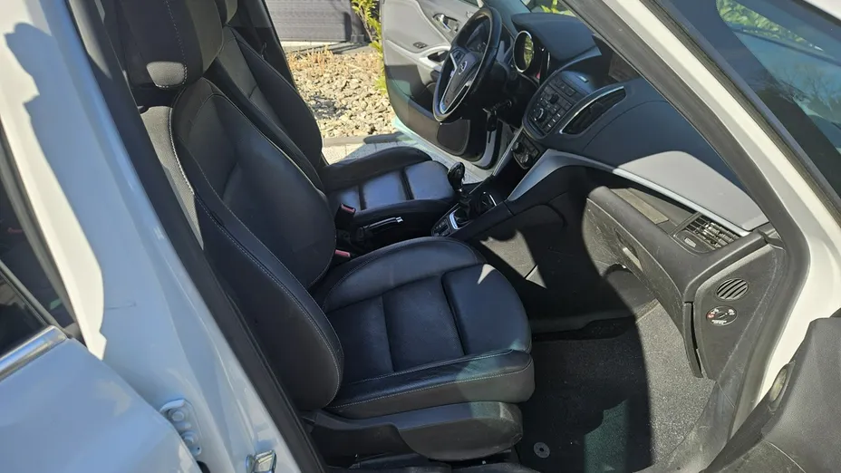 OPEL Zafira -