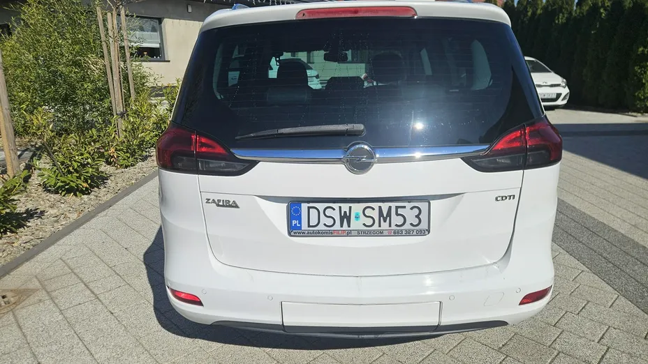 OPEL Zafira -