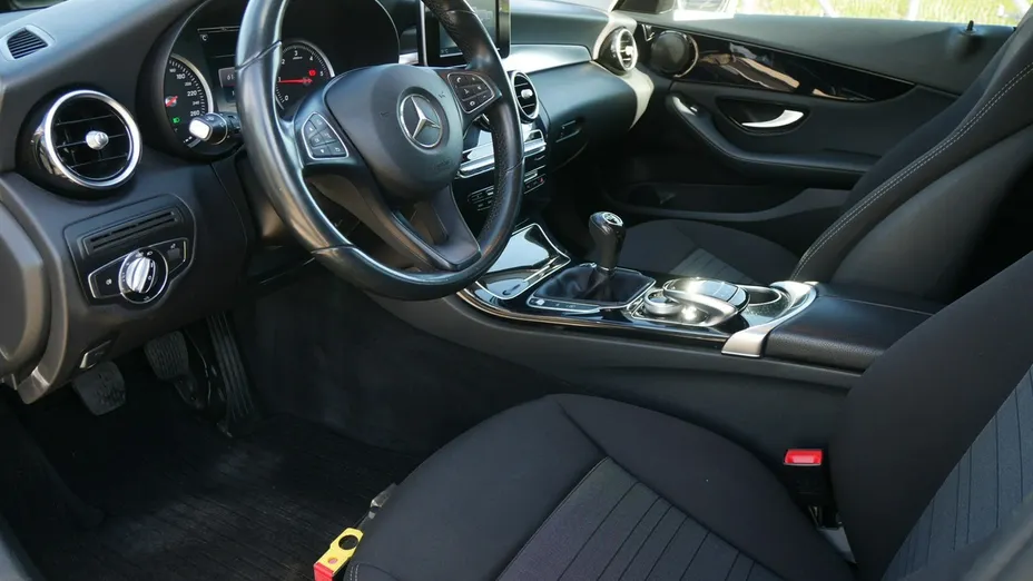 MERCEDES-BENZ C Klasa -