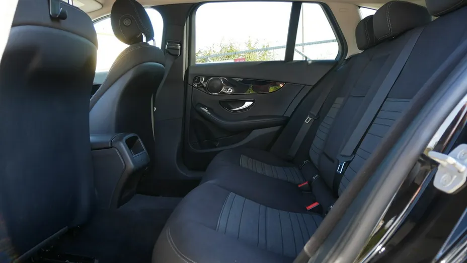 MERCEDES-BENZ C Klasa -