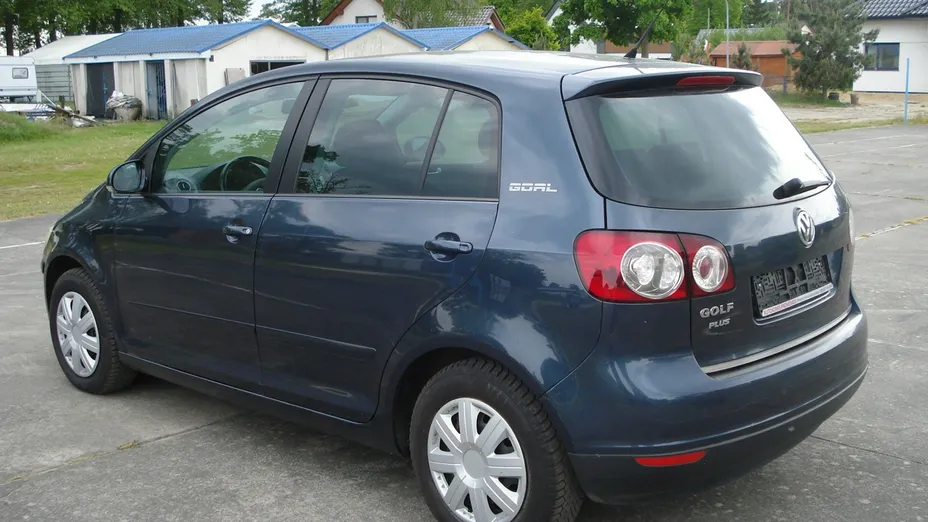 VOLKSWAGEN Golf Plus -
