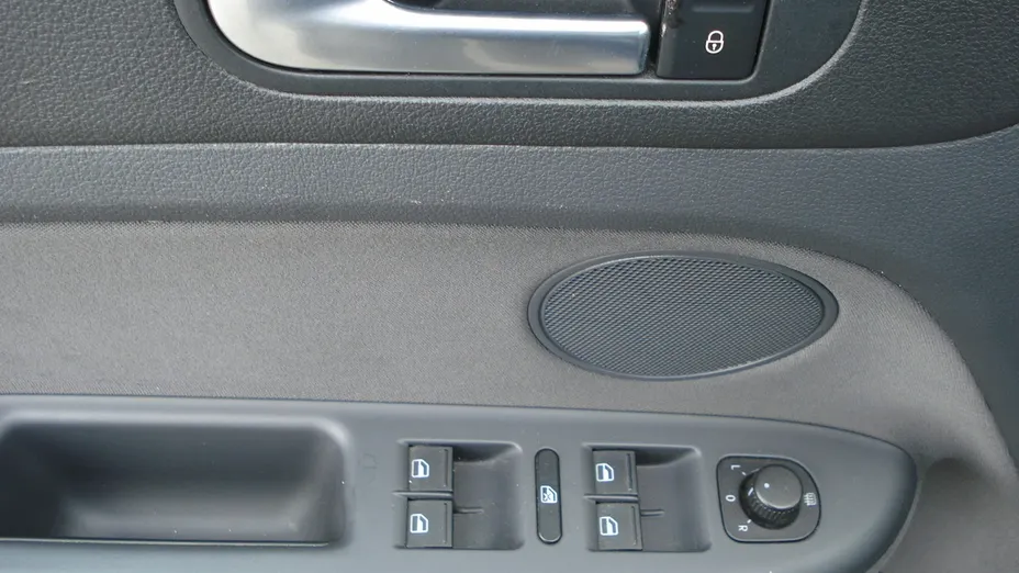 VOLKSWAGEN Golf Plus -