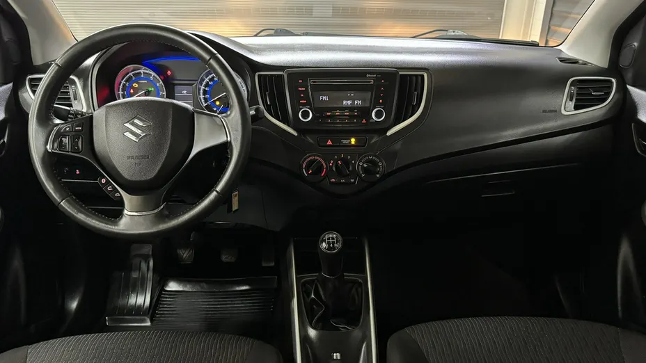 SUZUKI Baleno -