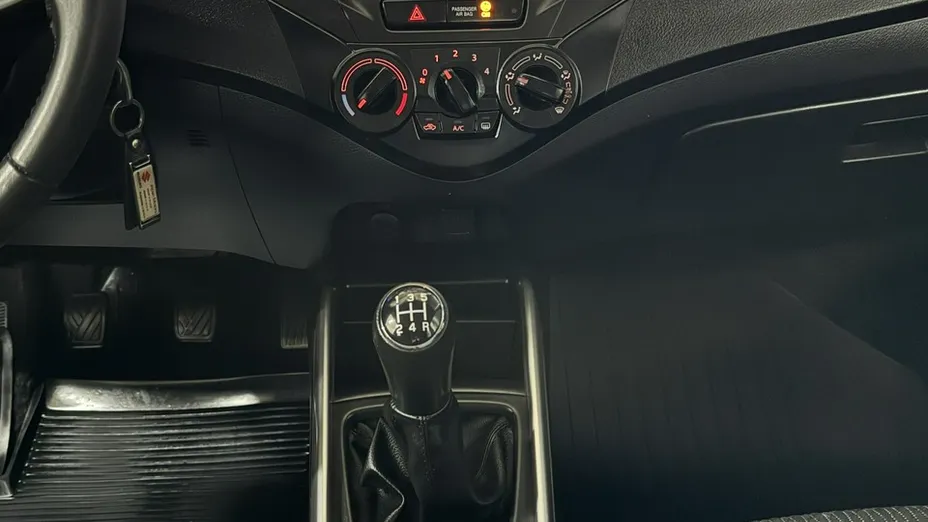 SUZUKI Baleno -