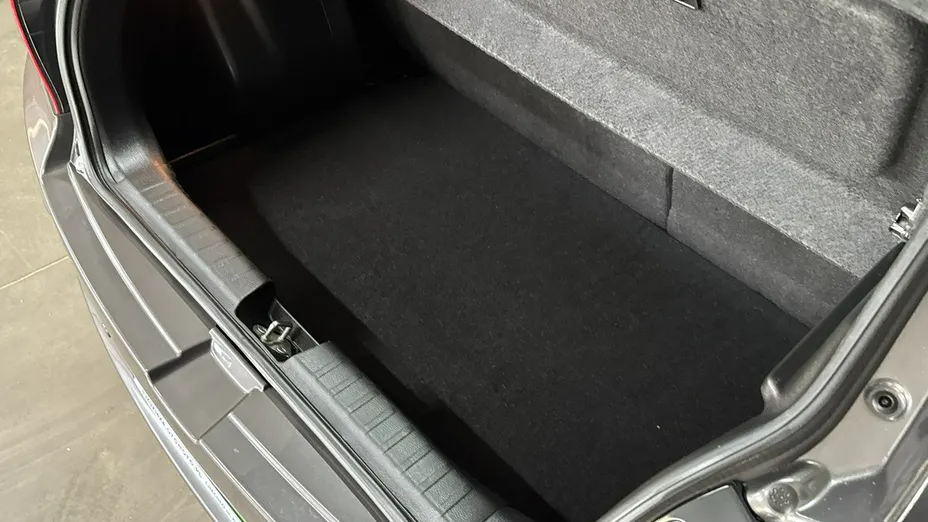 SUZUKI Baleno -