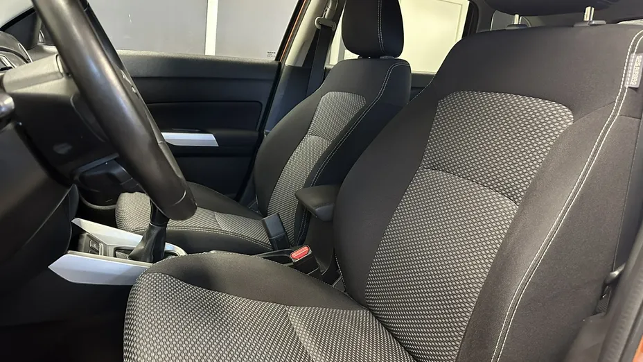 SUZUKI Vitara -