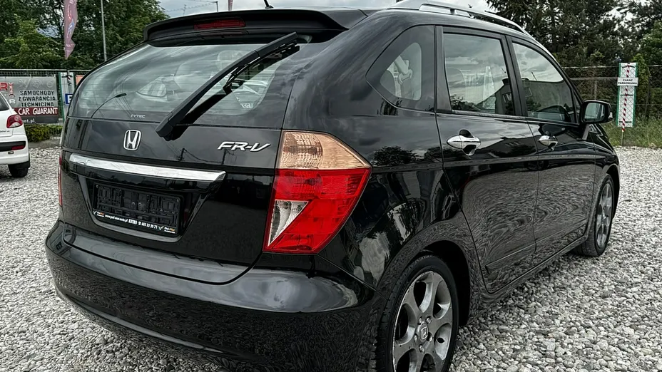 HONDA FR-V -