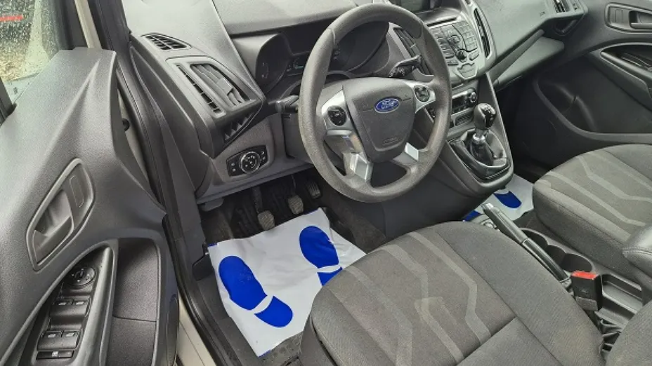 FORD Tourneo Connect -