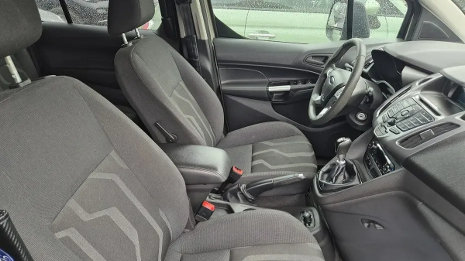 FORD Tourneo Connect -