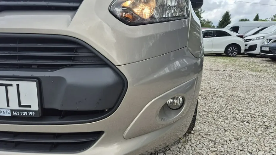 FORD Tourneo Connect -
