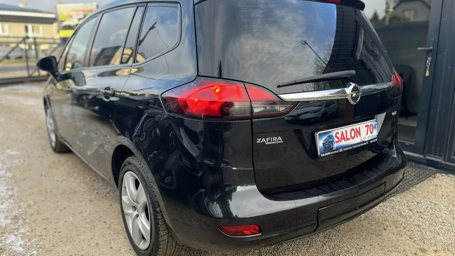 OPEL Zafira -