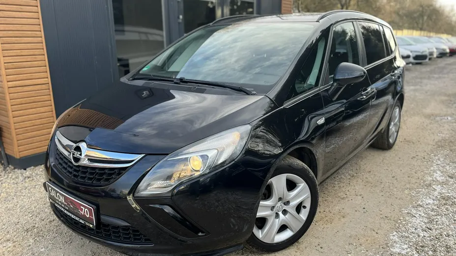 OPEL Zafira -