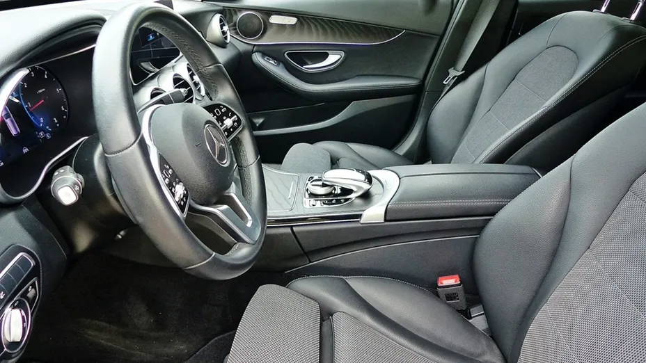 MERCEDES-BENZ C Klasa -