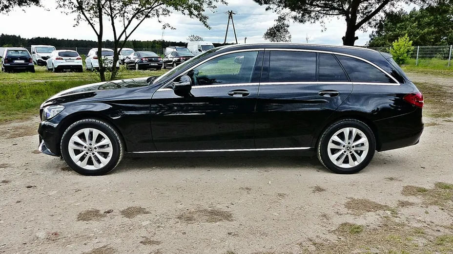 MERCEDES-BENZ C Klasa -