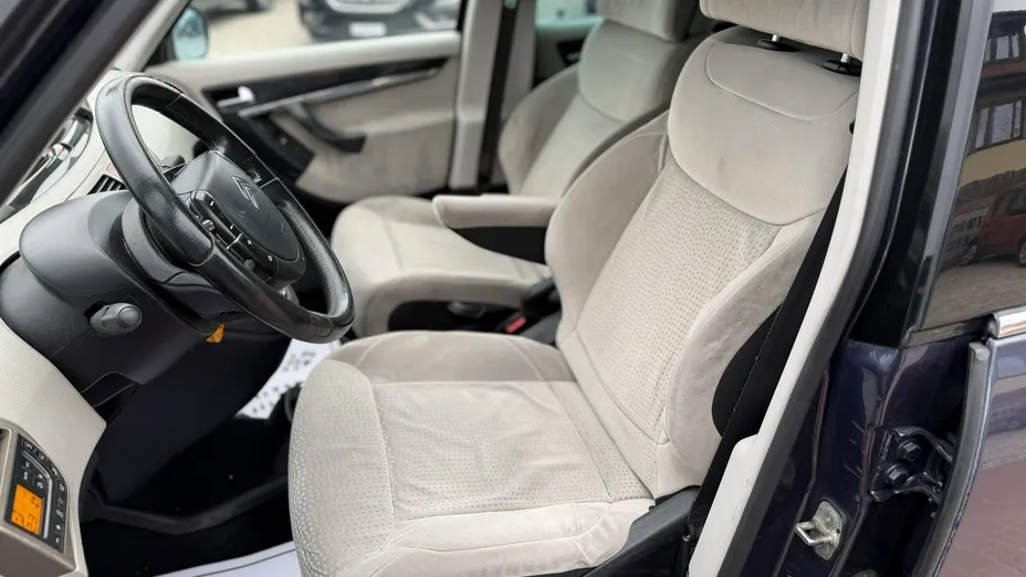 CITROEN C4 Grand Picasso -