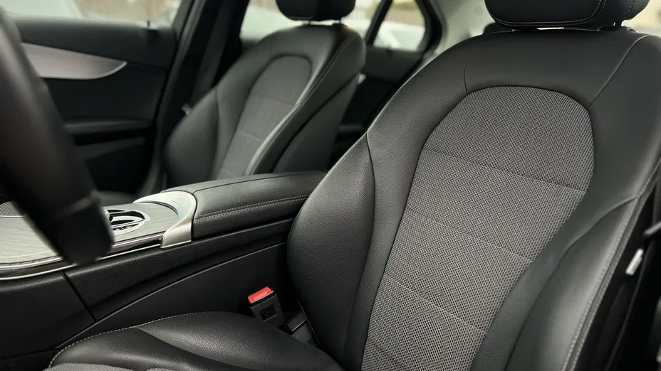 MERCEDES-BENZ C Klasa -