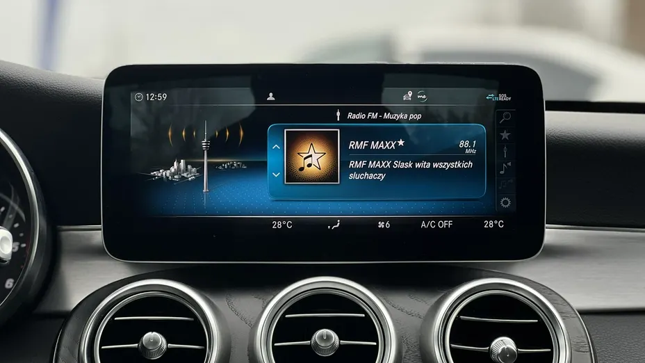 MERCEDES-BENZ C Klasa -