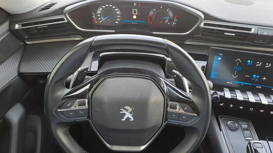 PEUGEOT 508 -