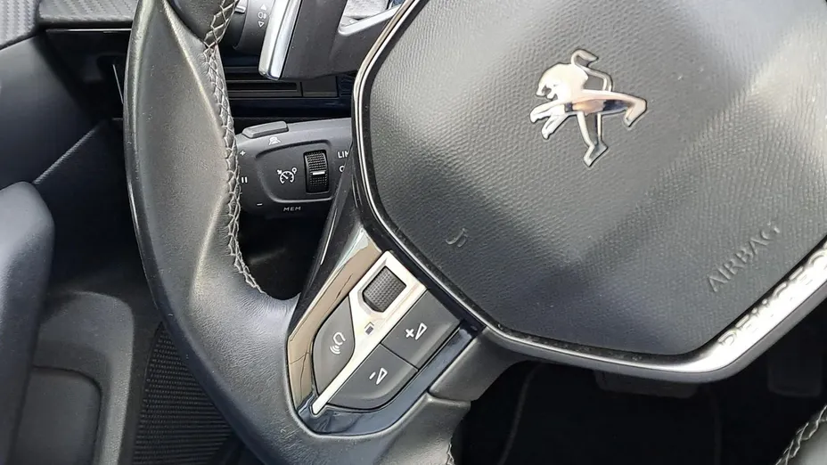 PEUGEOT 508 -