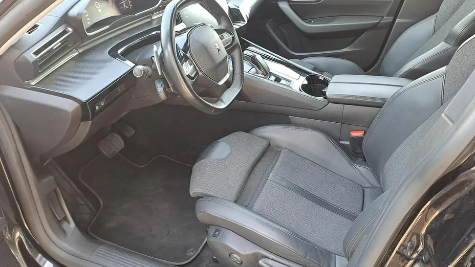 PEUGEOT 508 -