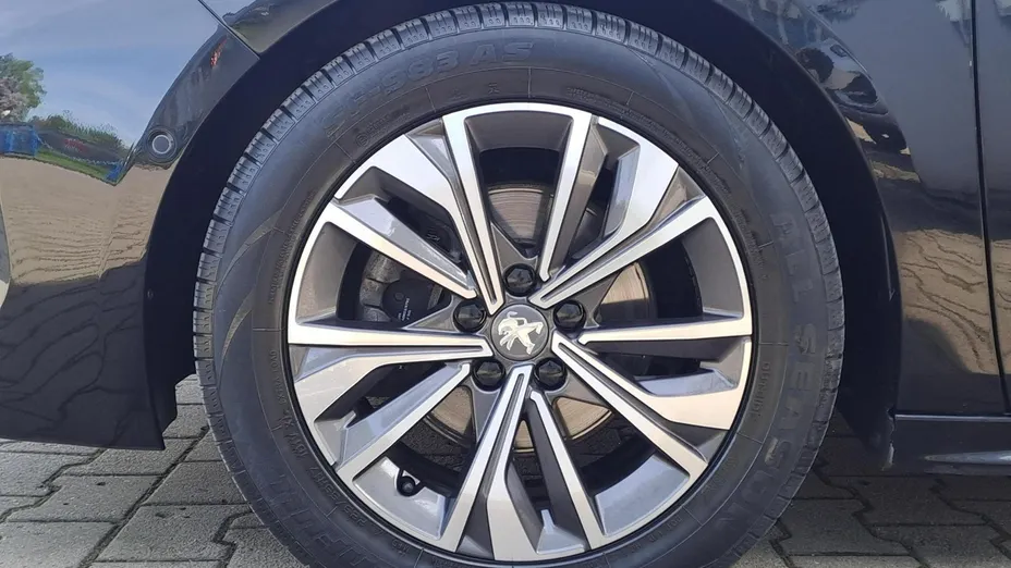 PEUGEOT 508 -