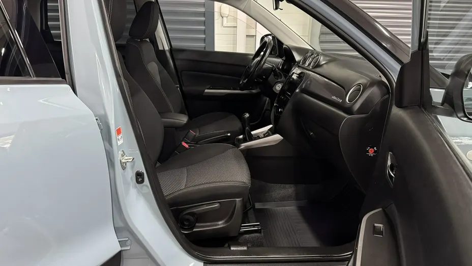 SUZUKI Vitara -