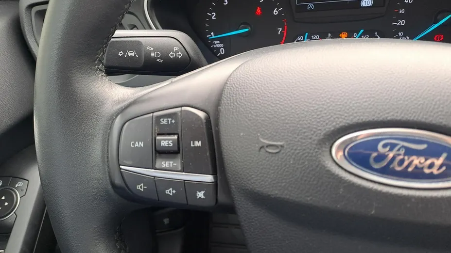 FORD Focus -