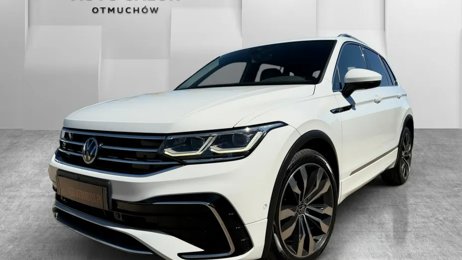 VOLKSWAGEN Tiguan -