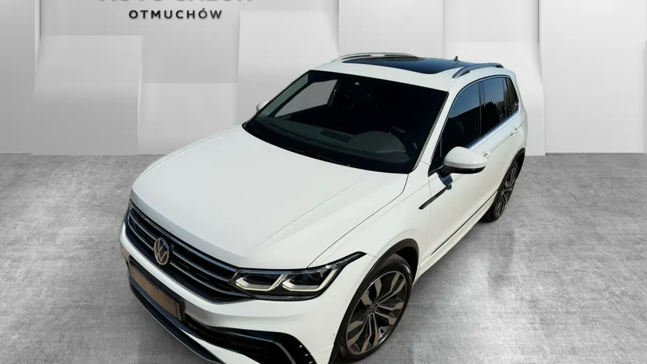 VOLKSWAGEN Tiguan -