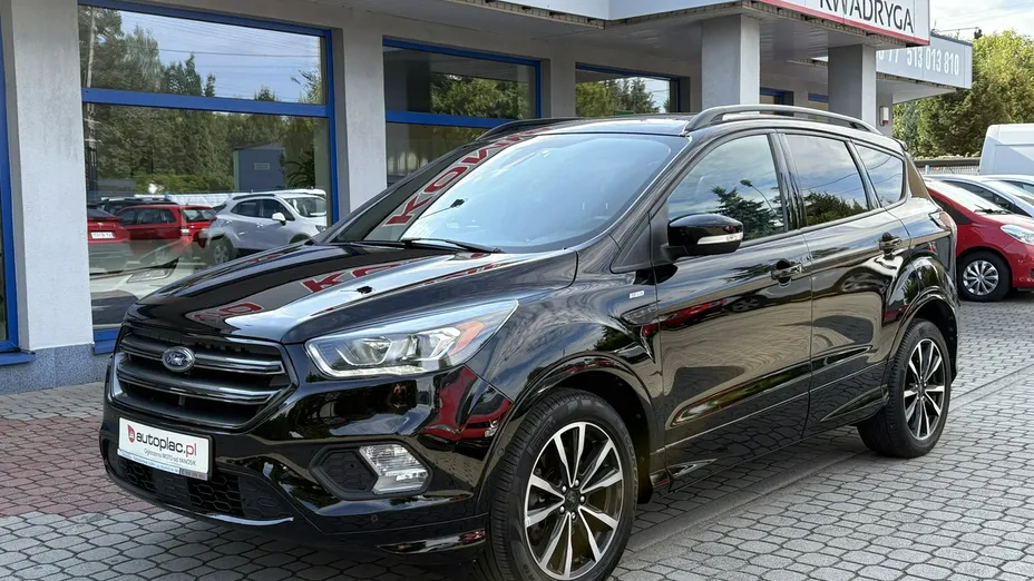 FORD Kuga -