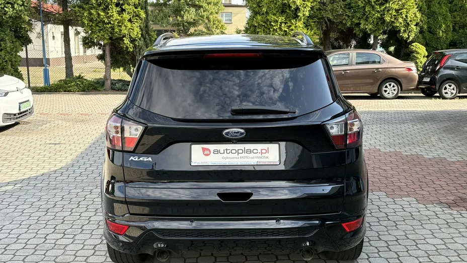 FORD Kuga -